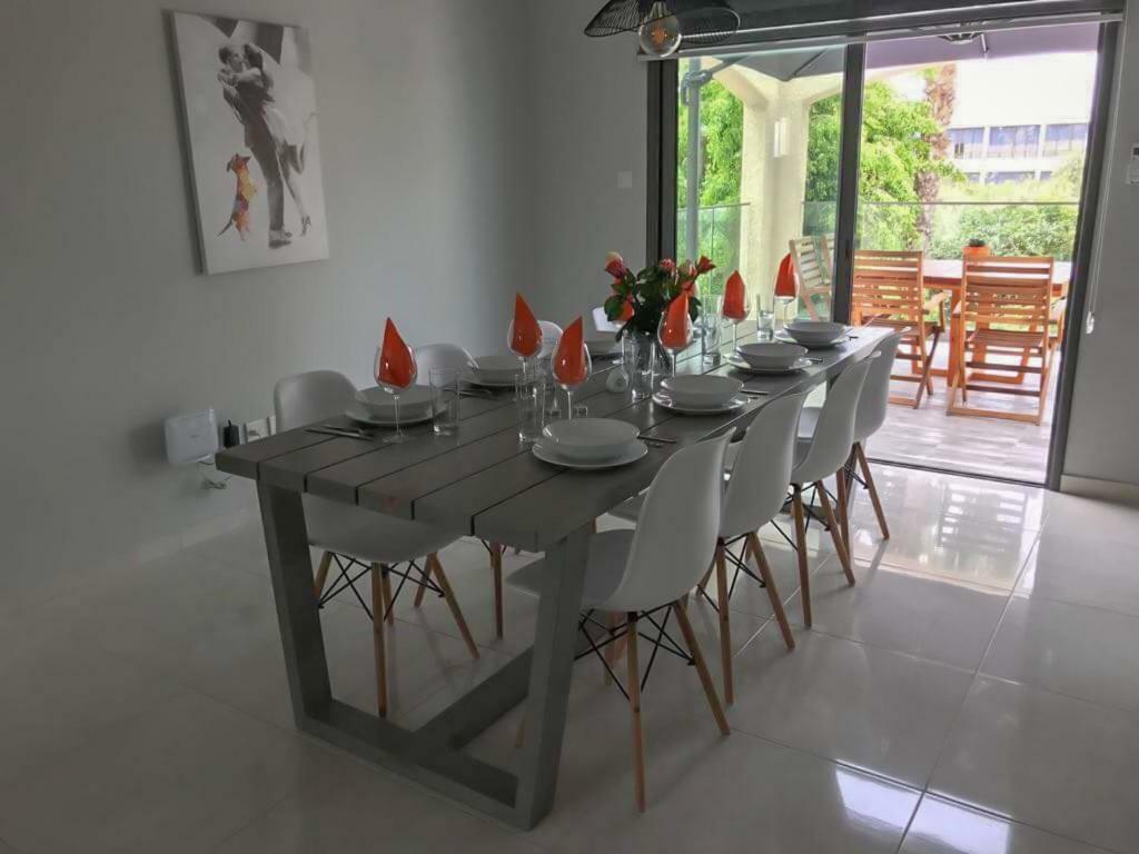 Mare Monte Seaview Boutique Apartment 파포스 외부 사진